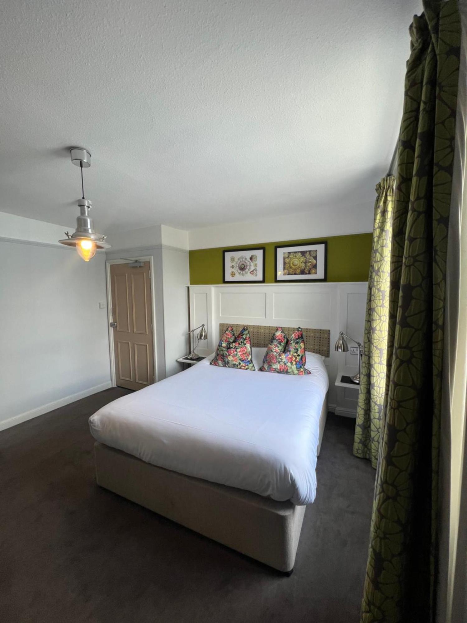 White Horse Bed & Breakfast มัลดอน ภายนอก รูปภาพ