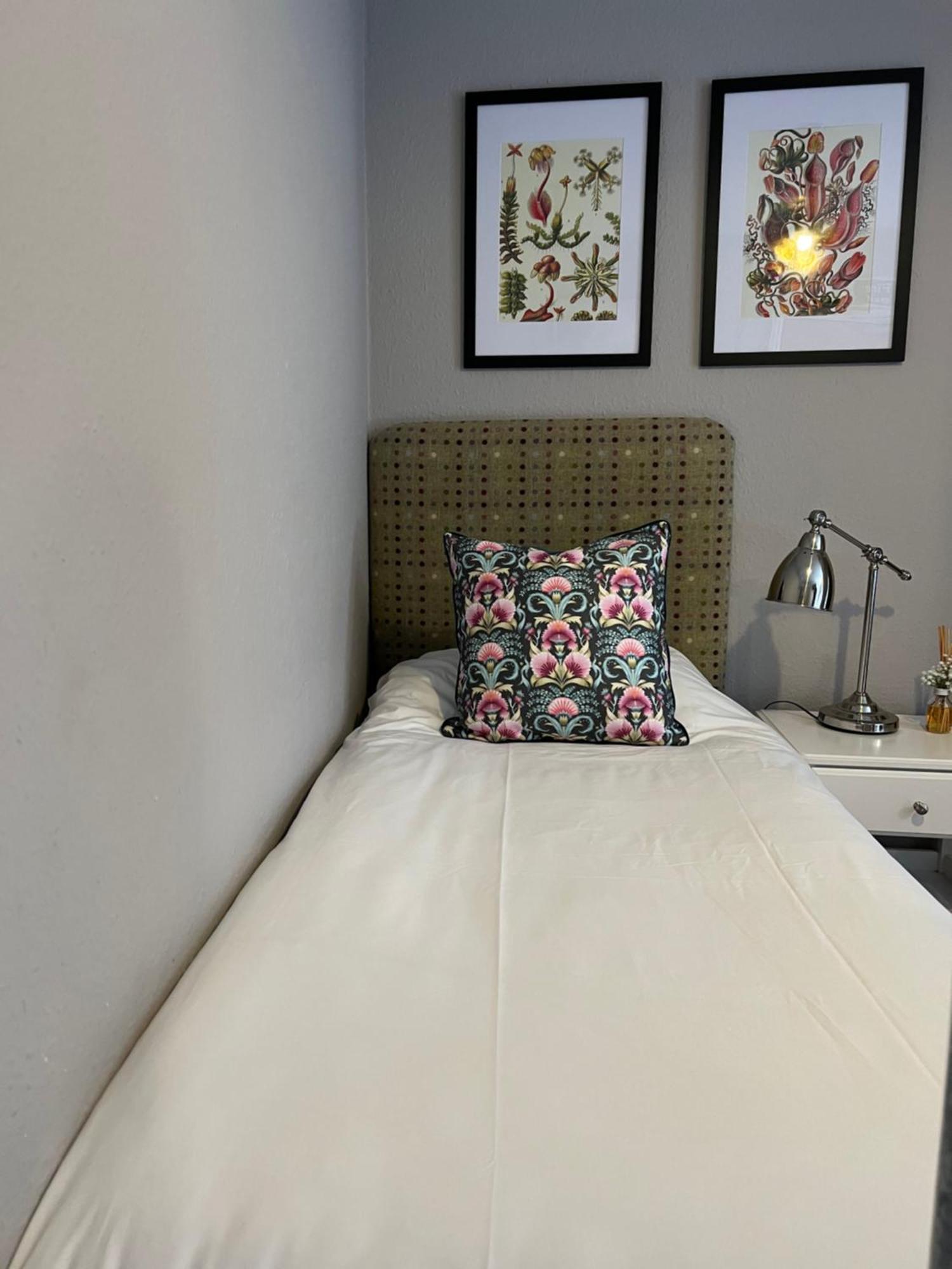 White Horse Bed & Breakfast มัลดอน ภายนอก รูปภาพ